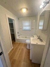 2205 Taylor St in Wichita Falls, TX - Building Photo - Building Photo