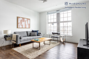 845 Washington St in Boston, MA - Building Photo
