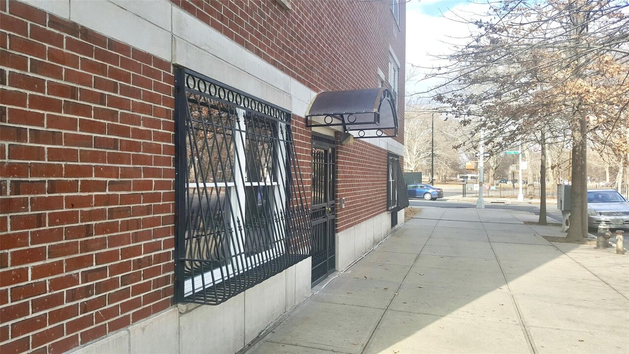 1425 Crotona Ave in Bronx, NY - Building Photo