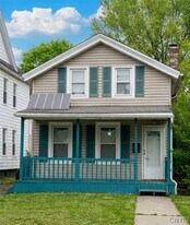 1212 Spring St in Syracuse, NY - Building Photo