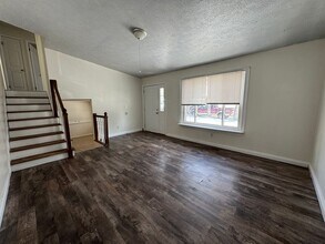 5508 Meckes Ln in Indianapolis, IN - Building Photo - Building Photo