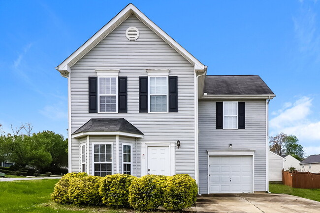 property at 3005 Hunters Creek Ct