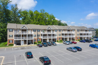 West Creek Village Apartments in Elkton, MD - Building Photo - Building Photo