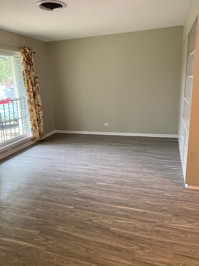 3810 Warpath St in San Antonio, TX - Building Photo - Building Photo