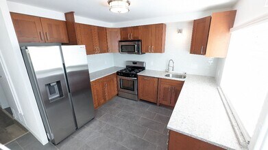 10809 Escobar Dr in San Diego, CA - Building Photo - Building Photo