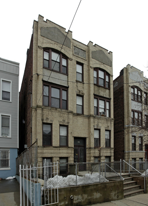 147 Highland Ave in Jersey City, NJ - Foto de edificio