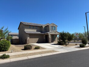 17540 W Country Club Terrace in Surprise, AZ - Building Photo - Building Photo