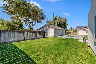 23551 Rancho Ramon Ct in Tracy, CA - Building Photo - Building Photo