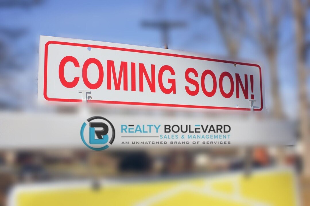 10030 Obsidian Dr in Reno, NV - Building Photo