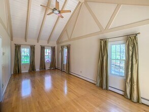 12 Woodchester Dr in Acton, MA - Building Photo - Building Photo