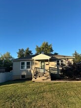 220 Thornton St in Lockport, IL - Building Photo - Building Photo