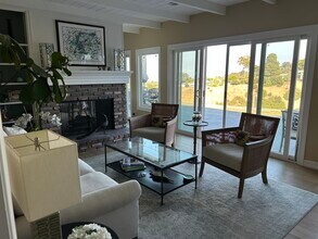 27078 Sunnyridge Rd in Rolling Hills, CA - Building Photo - Building Photo