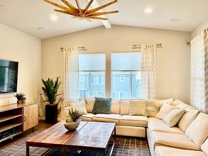 5128 W 108th Cir in Westminster, CO - Foto de edificio - Building Photo