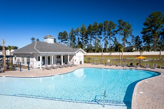 Pointe Grand Savannah in Port Wentworth, GA - Foto de edificio - Building Photo