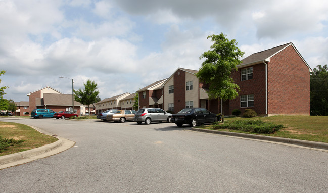 Laurel Oaks Apartments in Durham, NC - Foto de edificio - Building Photo