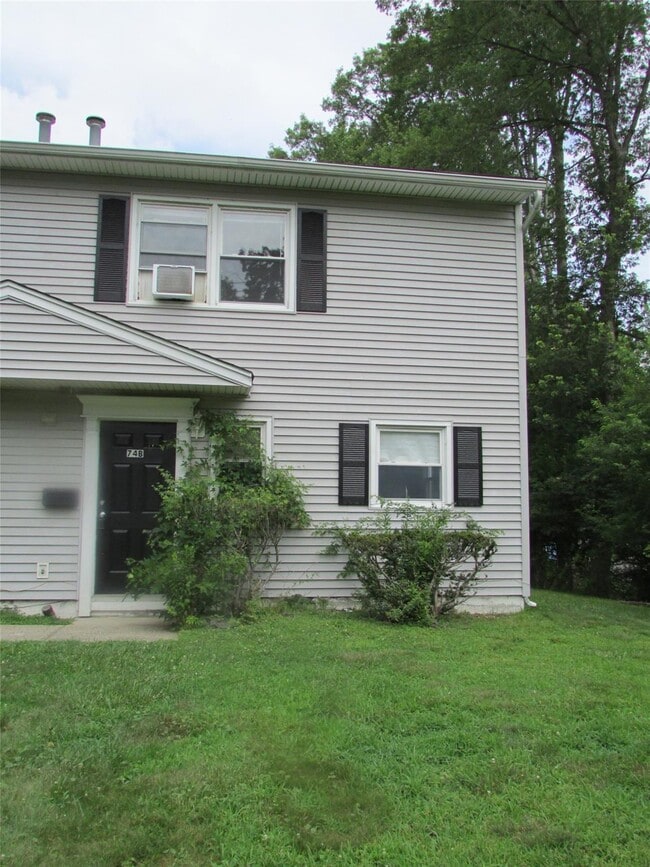 74 B Demarest Ave in West Nyack, NY - Building Photo - Building Photo