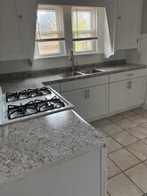 712 King St in Rockford, IL - Building Photo - Building Photo