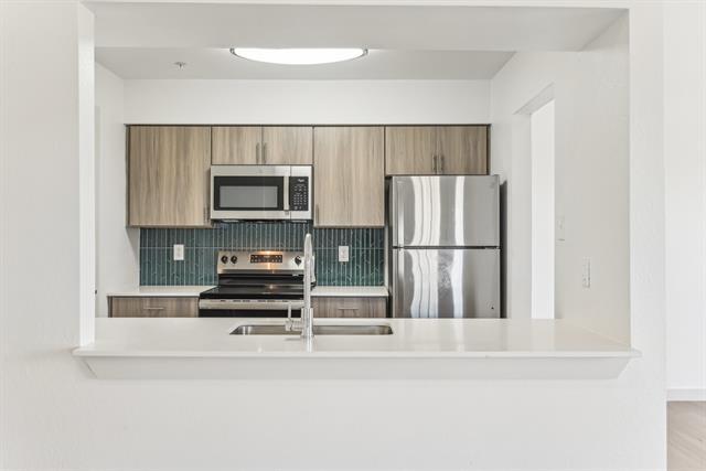 230 E 5th St in Dallas, TX - Building Photo - Building Photo