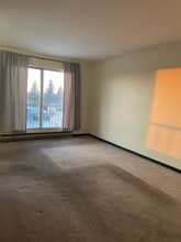 8920-8986 86 St in Fort St John, BC - Building Photo - Building Photo