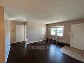 14 Candlewood Ct in Germantown, OH - Building Photo - Building Photo