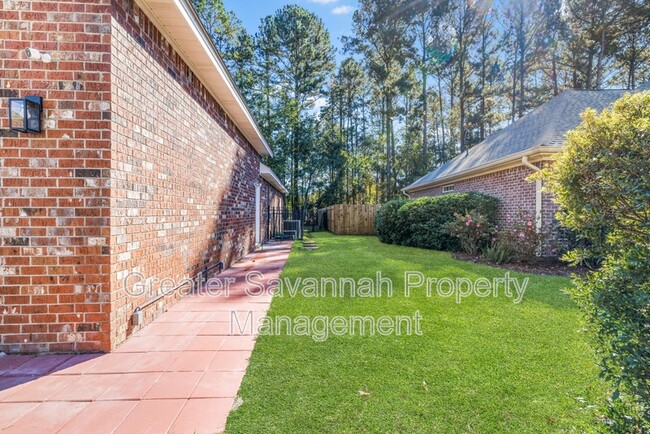 472 Copper Creek Cir in Pooler, GA - Building Photo - Building Photo