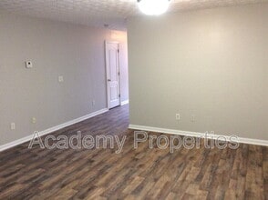 735 Magnolia Gardens Walk in Mcdonough, GA - Building Photo - Building Photo