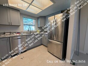455 Ridge Rd SW in Largo, FL - Building Photo - Building Photo