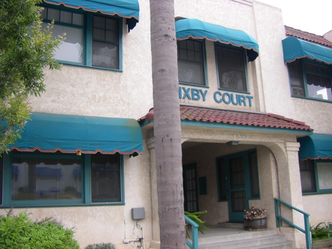 Bixby Court Apartments in Long Beach, CA - Building Photo - Building Photo