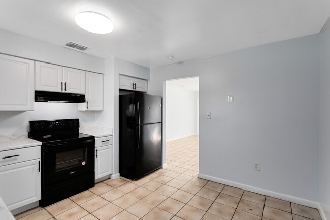 3215 Pershing St in Kissimmee, FL - Building Photo - Building Photo