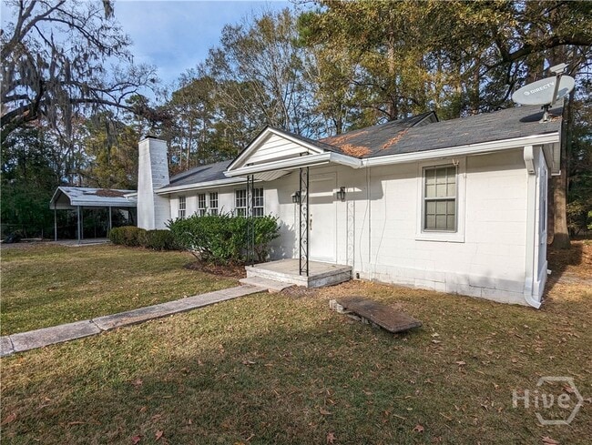 property at 30 Varnedoe Ave