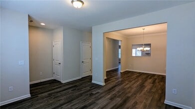 249 Carvel Trl, Unit L-13 in Seneca, SC - Building Photo - Building Photo