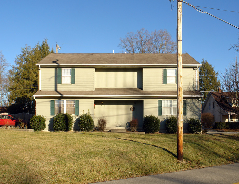 5800 Mahood Dr in Huntington, WV - Building Photo