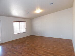 7684 E 40th Pl in Yuma, AZ - Building Photo - Building Photo