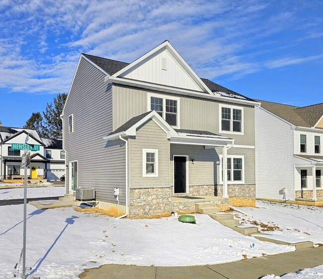 394 Hensley St in Lititz, PA - Foto de edificio - Building Photo