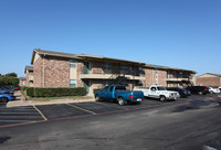 Country Club in Carrollton, TX - Foto de edificio - Building Photo