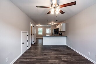 Post Edge in Clarksville, TN - Building Photo - Building Photo