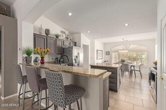 24117 S Endeavor Dr in Sun Lakes, AZ - Building Photo - Building Photo