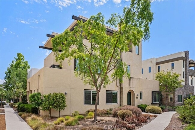 123 Interval in Irvine, CA - Building Photo - Building Photo