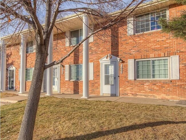 property at 13963 E Jewell Ave