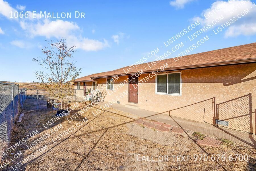 1066 E Mallon Dr in Pueblo, CO - Building Photo