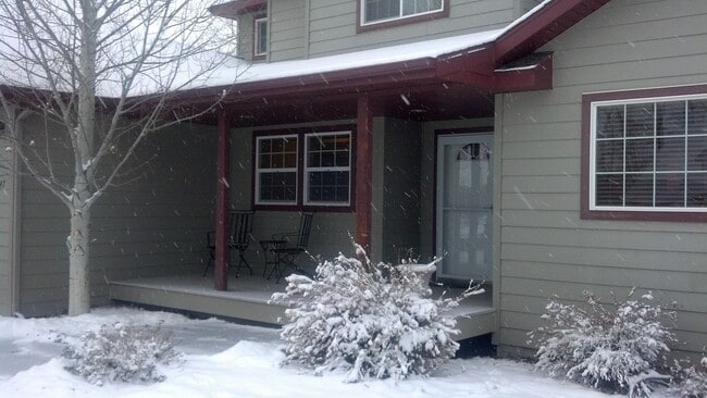147 Dogwood Dr in Bozeman, MT - Building Photo - Building Photo