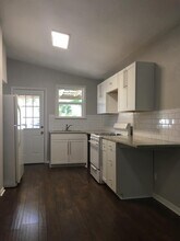 1405 Bob Harrison St in Austin, TX - Building Photo - Building Photo