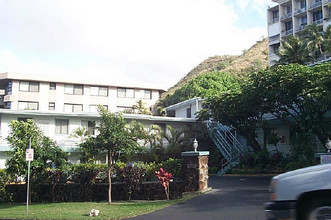 540 Iolani Ave in Honolulu, HI - Building Photo - Building Photo