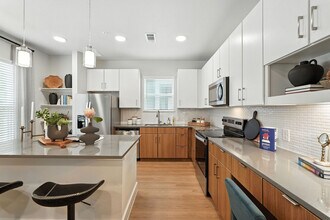 Soltera Rolling Pines in Conroe, TX - Building Photo - Building Photo