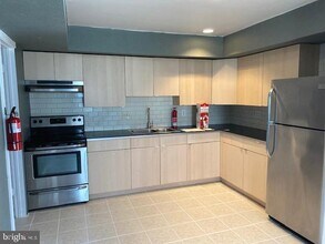 201 Brighton Ct in Sicklerville, NJ - Building Photo - Building Photo