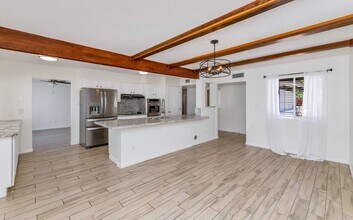 3904 E Sahuaro Dr in Phoenix, AZ - Building Photo - Building Photo