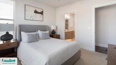 15950 Chase Hill Blvd, Unit 1301 in San Antonio, TX - Foto de edificio - Building Photo