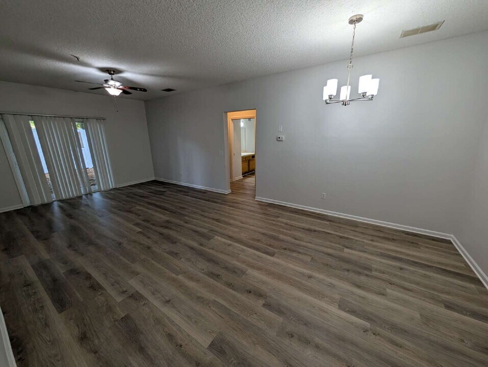 3960 Kirkpatrick Cir-Unit -apt 2 in Jacksonville, FL - Building Photo