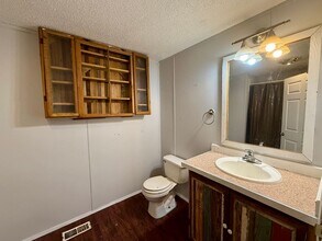 76370 S P Dump Rd E in Grosse Tete, LA - Building Photo - Building Photo