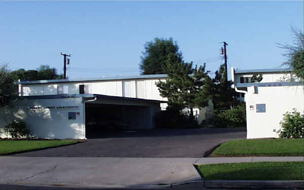 Andrews Street Apartments in Tustin, CA - Building Photo - Building Photo